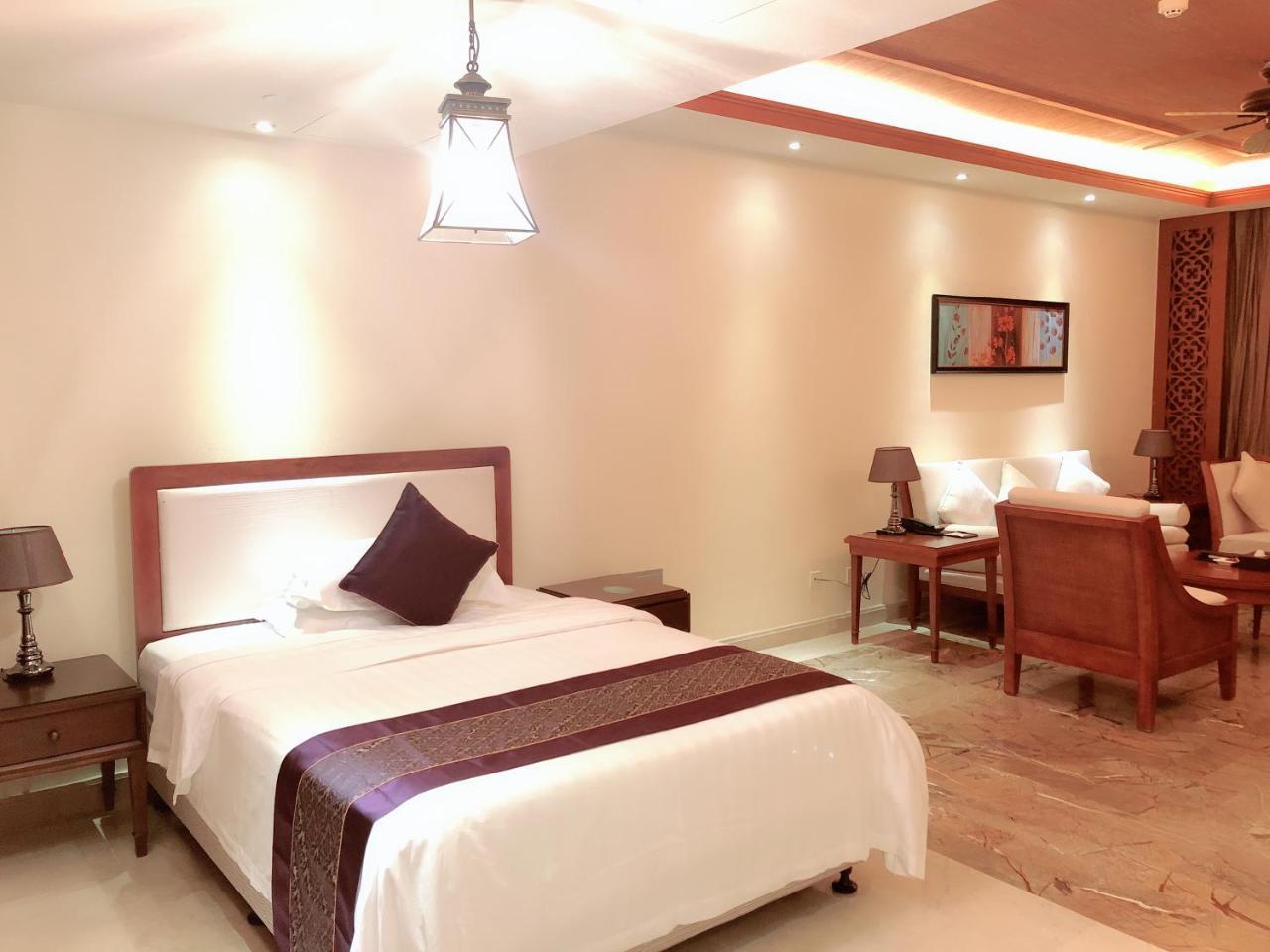 Stony Brook Villa Jianguo Resort Sanya Esterno foto